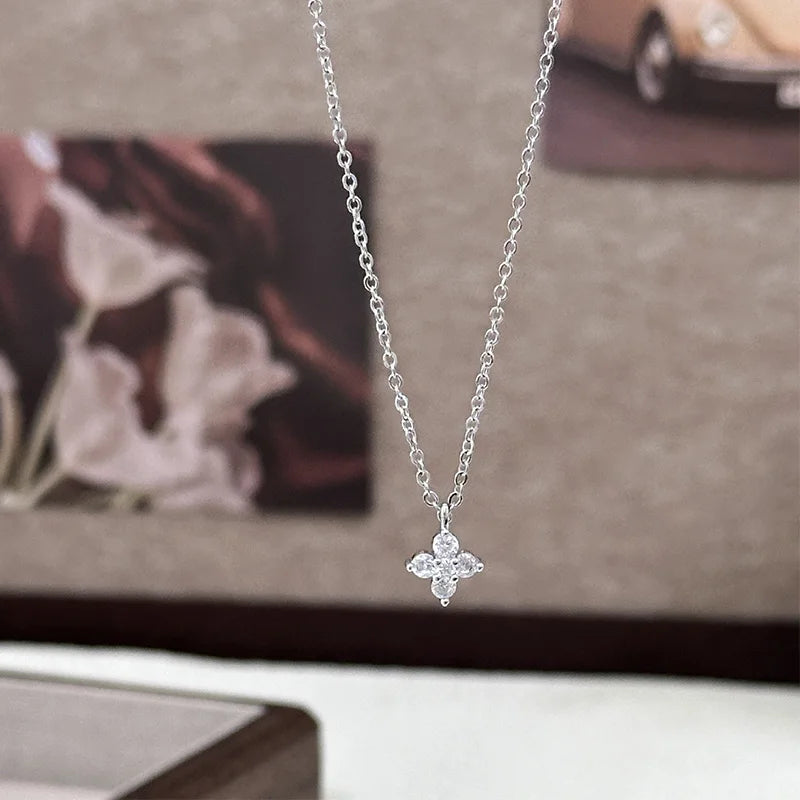 Fleur Pendant Necklace